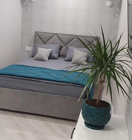 Flat In The City Center Poltava Exterior photo